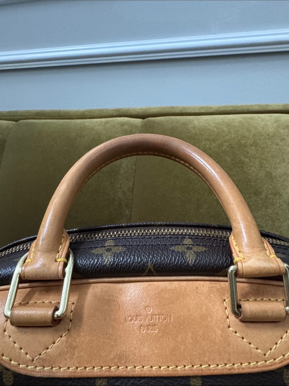 Louis Vuitton Monogram Dome Handbag in Brown & Tan Leather - Picture 3 of 12